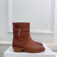 Maison Margiela· 马吉拉26𝐬𝐬 2026秋冬新品 MM6复古皮带扣分趾粗跟短靴———————— MM Maison Margiela· 马吉拉26𝐬𝐬 2026秋冬新品 MM6复古皮带扣分趾粗跟短靴———————— MM
