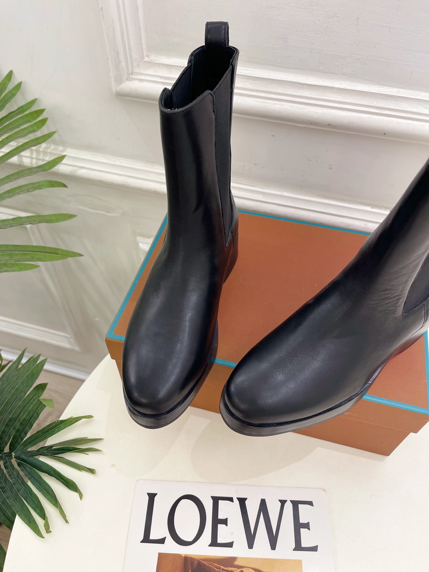Loro Piana 乐悠翩雅 代购级别⚠️2026秋冬新品  复古简约切尔西短靴————————— LP是意大利顶级奢