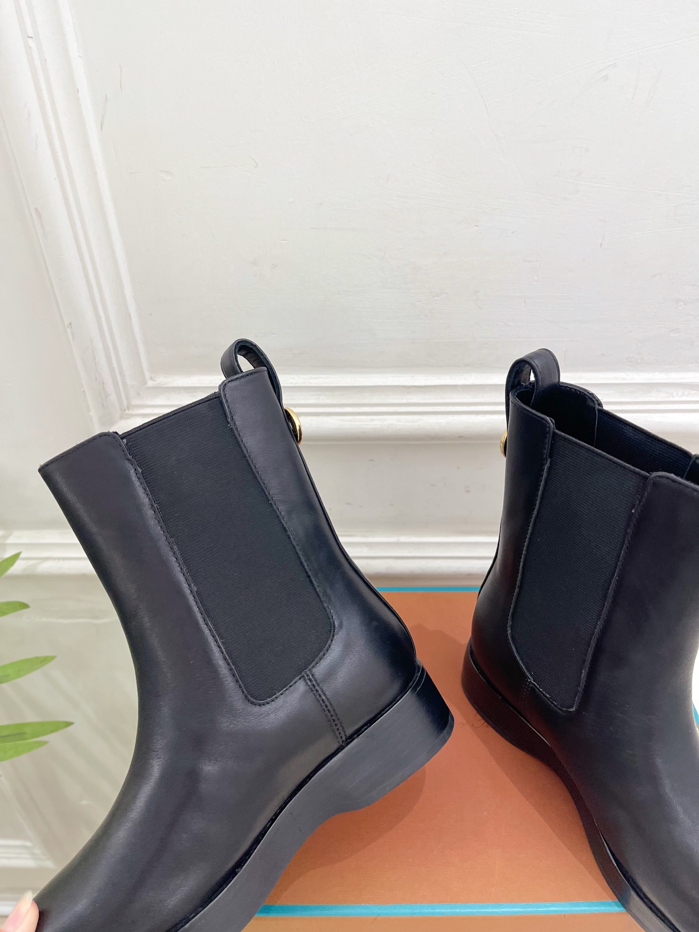 Loro Piana 乐悠翩雅 代购级别⚠️2026秋冬新品  复古简约切尔西短靴————————— LP是意大利顶级奢