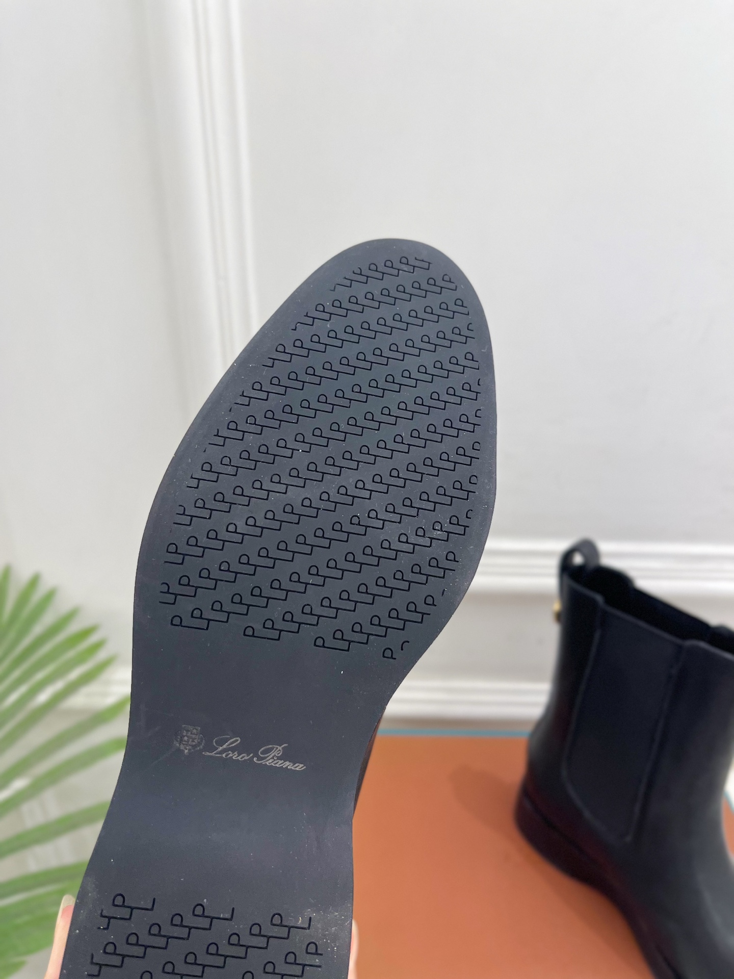 Loro Piana 乐悠翩雅 代购级别⚠️2026秋冬新品  复古简约切尔西短靴————————— LP是意大利顶级奢