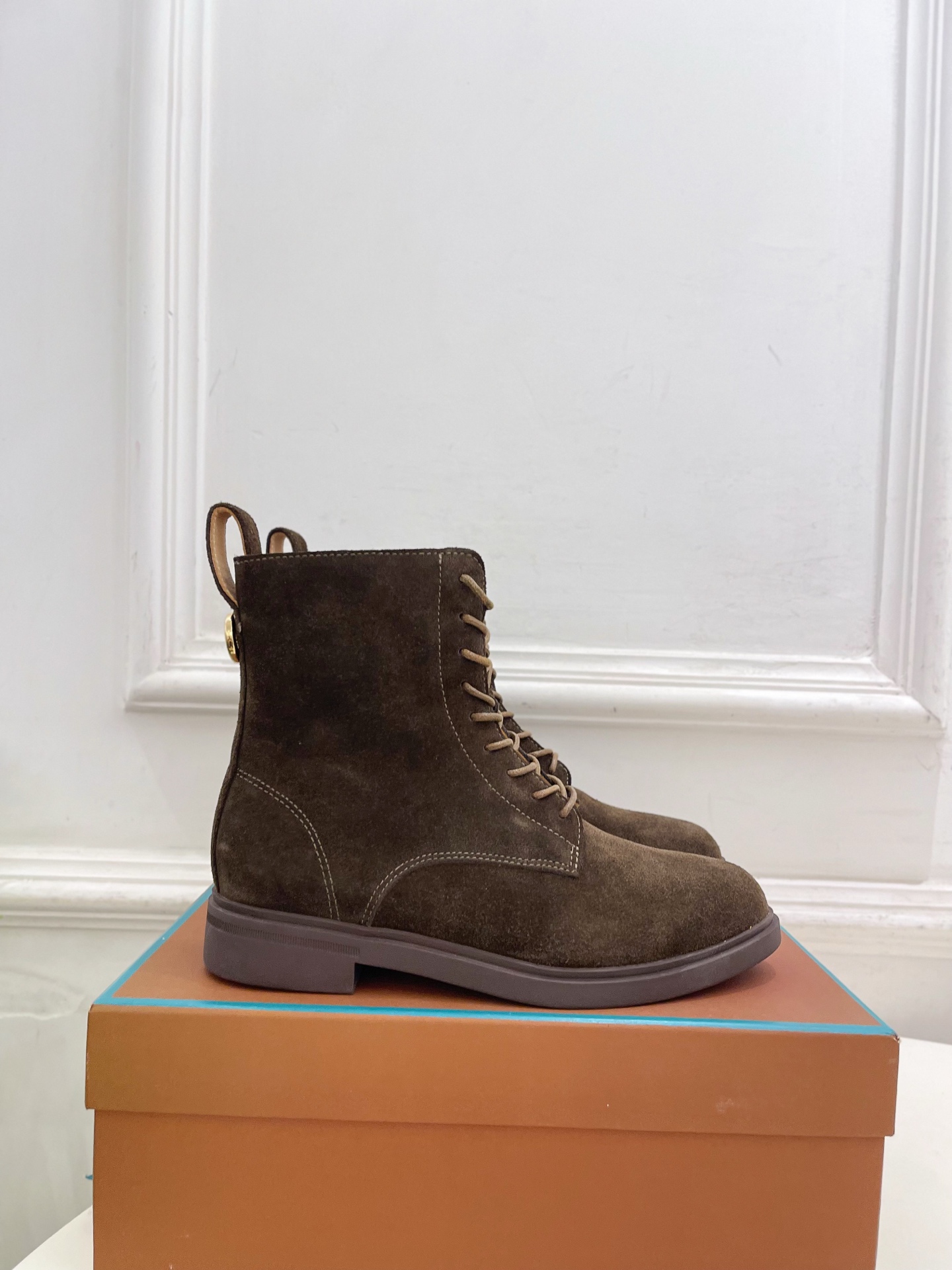 Loro Piana 乐悠翩雅 代购级别⚠️2026秋冬新品  复古简约系带内拉链马丁靴————————— LP是意大利