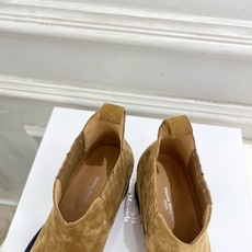 Maison Margiela· 马吉拉26𝐬𝐬 2026秋冬新品 MM6复古内增高尖头切尔西短靴———————— M Maison Margiela· 马吉拉26𝐬𝐬 2026秋冬新品 MM6复古内增高尖头切尔西短靴———————— M