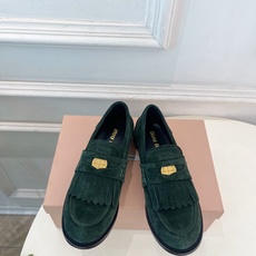 Miu Miu | 缪缪 26𝐬𝐬 🖤专柜主打最新秀款 2026秋冬新品 复古金币流苏休闲乐福鞋 火爆上新! 🍒BS缪 Miu Miu | 缪缪 26𝐬𝐬 🖤专柜主打最新秀款 2026秋冬新品 复古金币流苏休闲乐福鞋 火爆上新! 🍒BS缪