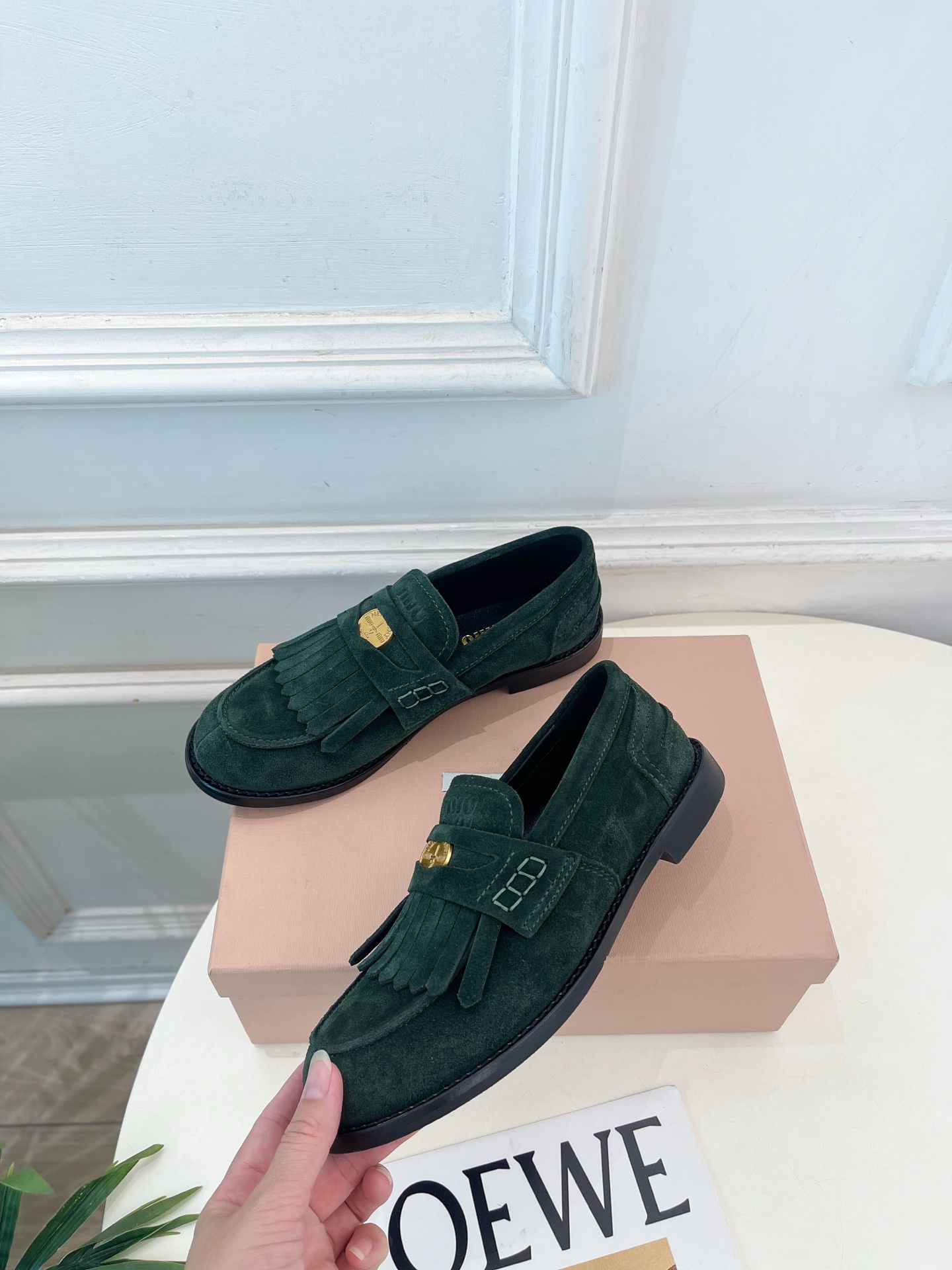 Miu Miu | 缪缪 26𝐬𝐬 🖤专柜主打最新秀款 2026秋冬新品 复古金币流苏休闲乐福鞋 火爆上新! 🍒BS缪 Miu Miu | 缪缪 26𝐬𝐬 🖤专柜主打最新秀款 2026秋冬新品 复古金币流苏休闲乐福鞋 火爆上新! 🍒BS缪