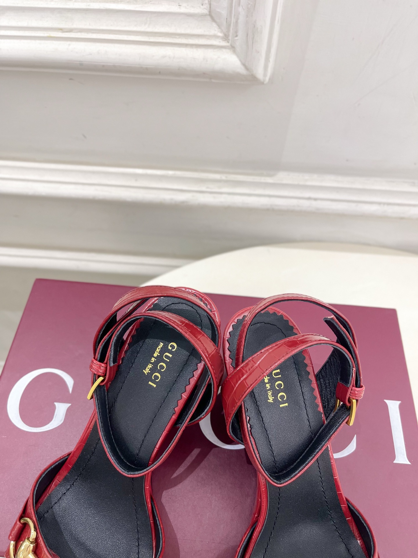 Gucci |  古驰  26𝐬𝐬  ⭐️ G家 主打系列终于面世，狠货值得期待！原有的经典 创造新设计 ✨ ❥2026