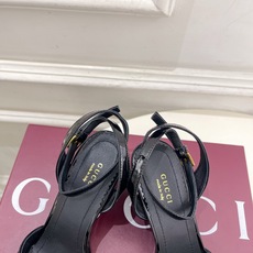 Gucci | 古驰 26𝐬𝐬 ⭐️ G家 主打系列终于面世,狠货值得期待!原有的经典 创造新设计 ✨ ❥2026 Gucci | 古驰 26𝐬𝐬 ⭐️ G家 主打系列终于面世,狠货值得期待!原有的经典 创造新设计 ✨ ❥2026