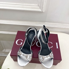 Gucci | 古驰 26𝐬𝐬 ⭐️ G家 主打系列终于面世,狠货值得期待!原有的经典 创造新设计 ✨ ❥2026 Gucci | 古驰 26𝐬𝐬 ⭐️ G家 主打系列终于面世,狠货值得期待!原有的经典 创造新设计 ✨ ❥2026