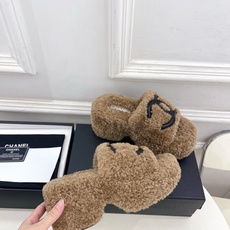 𝐂𝐇𝐀𝐍𝐄𝐋 | 小香 26𝐬𝐬 🦋2026 秋冬新品 专柜经典走秀款 小香大双C松糕厚底毛毛拖 系列上新〰 🍬 𝐂𝐇𝐀𝐍𝐄𝐋 | 小香 26𝐬𝐬 🦋2026 秋冬新品 专柜经典走秀款 小香大双C松糕厚底毛毛拖 系列上新〰 🍬