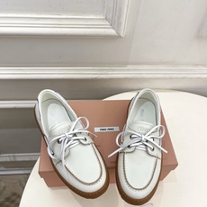 Miu Miu | 缪缪 26𝐬𝐬 🖤2026秋冬新品 专柜主打最新走秀款 miumiu复古风系带休闲乐福鞋 火爆上新 Miu Miu | 缪缪 26𝐬𝐬 🖤2026秋冬新品 专柜主打最新走秀款 miumiu复古风系带休闲乐福鞋 火爆上新