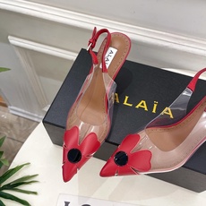 ALAÏA 阿莱亚26𝐬𝐬 2026春夏新品 秀场同款 BLOOM 雏菊花卉胶片露跟凉鞋 ————————— Ala ALAÏA 阿莱亚26𝐬𝐬 2026春夏新品 秀场同款 BLOOM 雏菊花卉胶片露跟凉鞋 ————————— Ala
