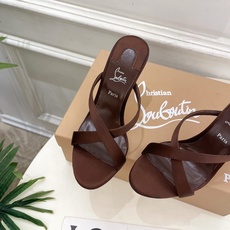 Christian Louboutin路铂廷 26ss ✨ 2026新品 CL极简交叉带高跟拖鞋 红底鞋系列,顶级硬货上 Christian Louboutin路铂廷 26ss ✨ 2026新品 CL极简交叉带高跟拖鞋 红底鞋系列,顶级硬货上