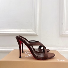 Christian Louboutin路铂廷 26ss ✨ 2026新品 CL极简交叉带高跟拖鞋 红底鞋系列,顶级硬货上 Christian Louboutin路铂廷 26ss ✨ 2026新品 CL极简交叉带高跟拖鞋 红底鞋系列,顶级硬货上
