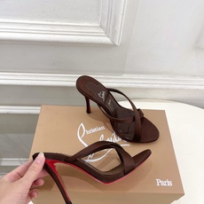 Christian Louboutin路铂廷 26ss ✨ 2026新品 CL极简交叉带高跟拖鞋 红底鞋系列,顶级硬货上 Christian Louboutin路铂廷 26ss ✨ 2026新品 CL极简交叉带高跟拖鞋 红底鞋系列,顶级硬货上
