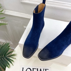 CELINE | 赛琳 26𝐬𝐬 💛2026秋冬新品 复古做旧粗跟切尔西短靴 上新! 🔜BS 这一季的赛琳真的是开 CELINE | 赛琳 26𝐬𝐬 💛2026秋冬新品 复古做旧粗跟切尔西短靴 上新! 🔜BS 这一季的赛琳真的是开