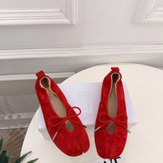 Maison Margiela· 马吉拉26𝐬𝐬 2026秋冬新品 MM6分趾蝴蝶结玛丽珍鞋———————— MM6作 Maison Margiela· 马吉拉26𝐬𝐬 2026秋冬新品 MM6分趾蝴蝶结玛丽珍鞋———————— MM6作
