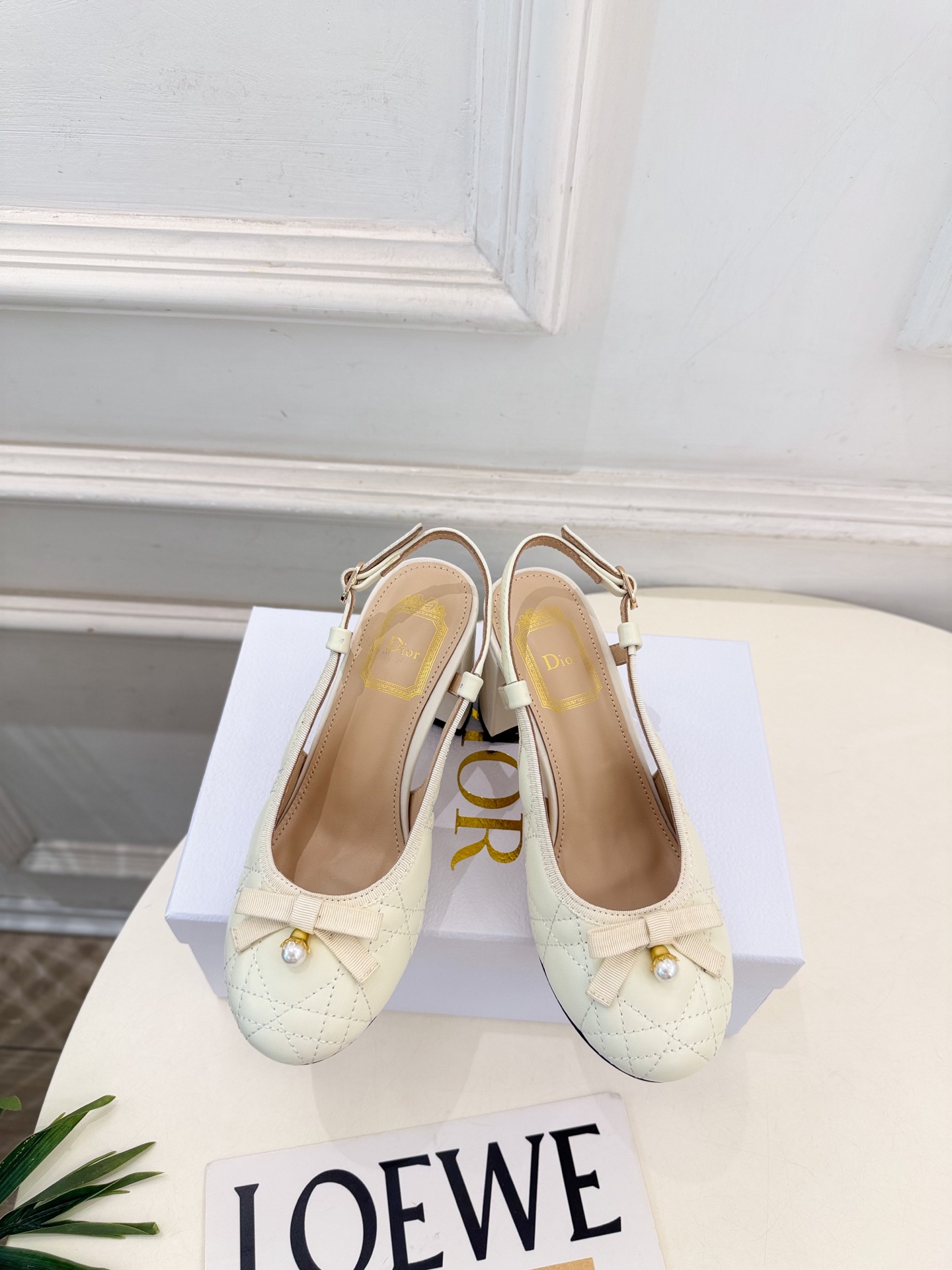 Dior | 迪奥 26𝐬𝐬 🧡💚2026秋冬新品 顶级版本⚠️ 专柜主打新款 J'Adio藤格纹珍珠蝴蝶结后空高 Dior | 迪奥 26𝐬𝐬 🧡💚2026秋冬新品 顶级版本⚠️ 专柜主打新款 J'Adio藤格纹珍珠蝴蝶结后空高