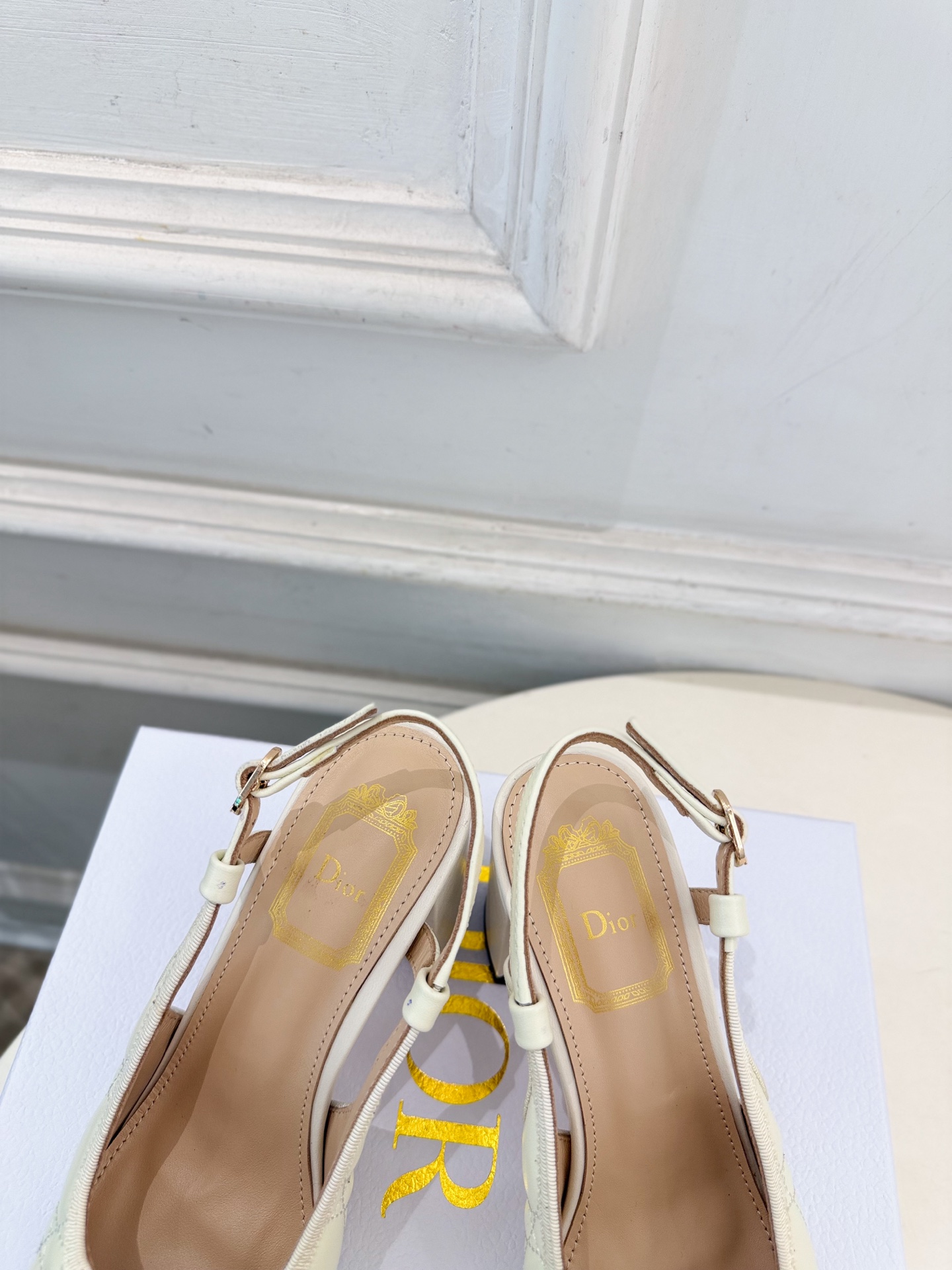 Dior |  迪奥  26𝐬𝐬  🧡💚2026秋冬新品 顶级版本⚠️ 专柜主打新款 J'Adio藤格纹珍珠蝴蝶结后空高