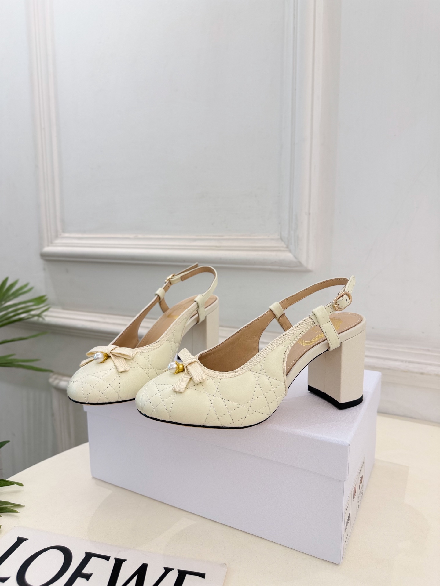 Dior |  迪奥  26𝐬𝐬  🧡💚2026秋冬新品 顶级版本⚠️ 专柜主打新款 J'Adio藤格纹珍珠蝴蝶结后空高