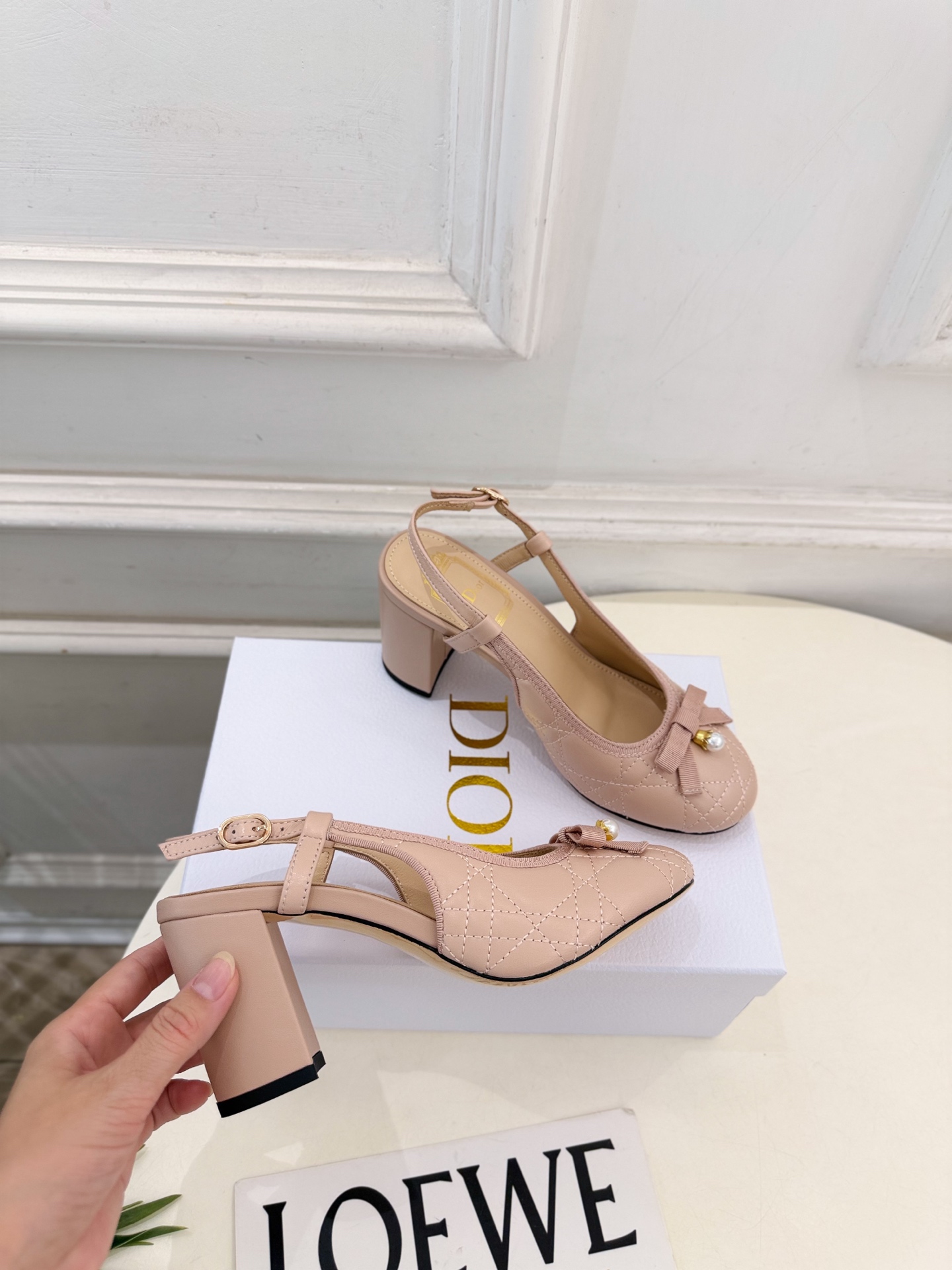 Dior |  迪奥  26𝐬𝐬  🧡💚2026秋冬新品 顶级版本⚠️ 专柜主打新款 J'Adio藤格纹珍珠蝴蝶结后空高