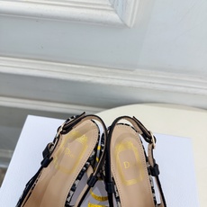Dior | 迪奥 26𝐬𝐬 🧡💚2026秋冬新品 顶级版本⚠️ 专柜主打新款 J'Adio藤格纹珍珠蝴蝶结后空高 Dior | 迪奥 26𝐬𝐬 🧡💚2026秋冬新品 顶级版本⚠️ 专柜主打新款 J'Adio藤格纹珍珠蝴蝶结后空高