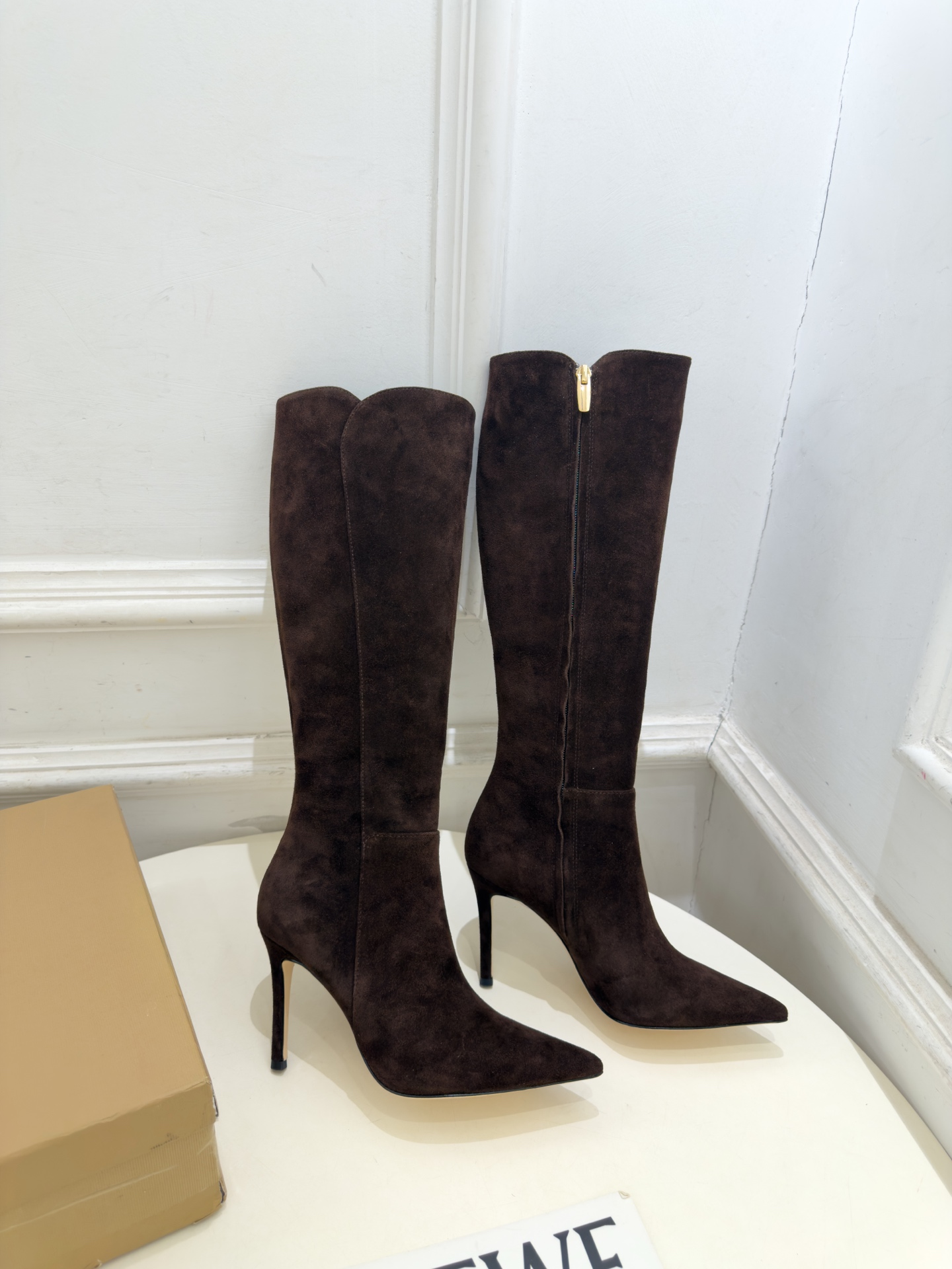 Gianvito Rossi｜吉安维托·罗西  26𝐬𝐬 2026秋冬新品 GR复古尖头侧拉链高跟长靴 火爆上新！ 这鞋