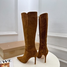 Gianvito Rossi|吉安维托·罗西 26𝐬𝐬 2026秋冬新品 GR复古尖头侧拉链高跟长靴 火爆上新! 这鞋 Gianvito Rossi|吉安维托·罗西 26𝐬𝐬 2026秋冬新品 GR复古尖头侧拉链高跟长靴 火爆上新! 这鞋