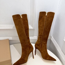 Gianvito Rossi|吉安维托·罗西 26𝐬𝐬 2026秋冬新品 GR复古尖头侧拉链高跟长靴 火爆上新! 这鞋 Gianvito Rossi|吉安维托·罗西 26𝐬𝐬 2026秋冬新品 GR复古尖头侧拉链高跟长靴 火爆上新! 这鞋
