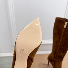 Gianvito Rossi|吉安维托·罗西 26𝐬𝐬 2026秋冬新品 GR复古尖头侧拉链高跟长靴 火爆上新! 这鞋 Gianvito Rossi|吉安维托·罗西 26𝐬𝐬 2026秋冬新品 GR复古尖头侧拉链高跟长靴 火爆上新! 这鞋