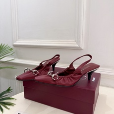 Gucci | 古驰 26𝐬𝐬 ⭐️ G家 主打系列终于面世,狠货值得期待!原有的经典 创造新设计 ✨ ❥2026 Gucci | 古驰 26𝐬𝐬 ⭐️ G家 主打系列终于面世,狠货值得期待!原有的经典 创造新设计 ✨ ❥2026