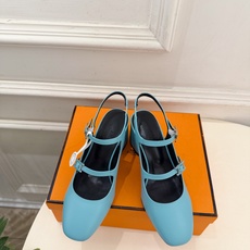 🐎𝐇𝐄𝐑𝐌𝐄* 爱玛仕 26𝐬𝐬 🌈2026秋冬新品 专柜新款 H型双扣带露跟粗跟凉鞋系列〰 ◽鞋面:原版特定小牛皮/ 🐎𝐇𝐄𝐑𝐌𝐄* 爱玛仕 26𝐬𝐬 🌈2026秋冬新品 专柜新款 H型双扣带露跟粗跟凉鞋系列〰 ◽鞋面:原版特定小牛皮/