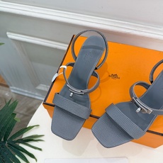 🐎𝐇𝐄𝐑𝐌𝐄* 爱玛仕 26𝐬𝐬 🌈2026新品 专柜新款 经典kelly扣一字带高跟凉鞋 系列〰 ◽鞋面:原版特定制 🐎𝐇𝐄𝐑𝐌𝐄* 爱玛仕 26𝐬𝐬 🌈2026新品 专柜新款 经典kelly扣一字带高跟凉鞋 系列〰 ◽鞋面:原版特定制