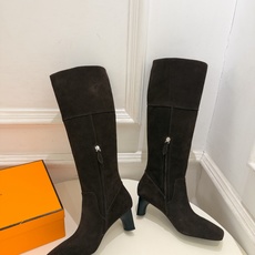 🐎𝐇𝐄𝐑𝐌𝐄* 爱玛仕 26𝐬𝐬 🌈专柜新款 2026秋冬新品极简方头侧拉链粗跟长靴 系列〰 ◽鞋面:原版特定小牛皮/ 🐎𝐇𝐄𝐑𝐌𝐄* 爱玛仕 26𝐬𝐬 🌈专柜新款 2026秋冬新品极简方头侧拉链粗跟长靴 系列〰 ◽鞋面:原版特定小牛皮/