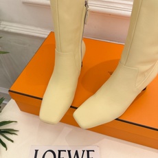 🐎𝐇𝐄𝐑𝐌𝐄* 爱玛仕 26𝐬𝐬 🌈专柜新款 2026秋冬新品极简方头侧拉链粗跟长靴 系列〰 ◽鞋面:原版特定小牛皮/ 🐎𝐇𝐄𝐑𝐌𝐄* 爱玛仕 26𝐬𝐬 🌈专柜新款 2026秋冬新品极简方头侧拉链粗跟长靴 系列〰 ◽鞋面:原版特定小牛皮/