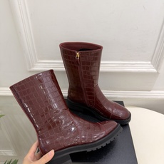 𝐂𝐇𝐀𝐍𝐄𝐋 | 小香 26𝐬𝐬 🦋2026 秋冬新品 专柜经典走秀款 小香双C极简侧拉链粗跟短靴 系列上新〰 𝐂𝐇𝐀𝐍𝐄𝐋 | 小香 26𝐬𝐬 🦋2026 秋冬新品 专柜经典走秀款 小香双C极简侧拉链粗跟短靴 系列上新〰