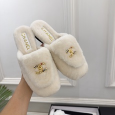 𝐂𝐇𝐀𝐍𝐄𝐋 | 小香 26𝐬𝐬 🦋2026 秋冬新品 专柜经典走秀款 小香双C翻盖书包扣包头毛毛拖 系列上新〰 𝐂𝐇𝐀𝐍𝐄𝐋 | 小香 26𝐬𝐬 🦋2026 秋冬新品 专柜经典走秀款 小香双C翻盖书包扣包头毛毛拖 系列上新〰