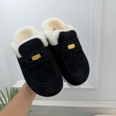 Miu Miu | 缪缪 26𝐬𝐬 🖤2026秋冬新品 专柜主打最新走秀款 Miu Miu金钱币毛毛穆勒拖鞋火爆上 Miu Miu | 缪缪 26𝐬𝐬 🖤2026秋冬新品 专柜主打最新走秀款 Miu Miu金钱币毛毛穆勒拖鞋火爆上