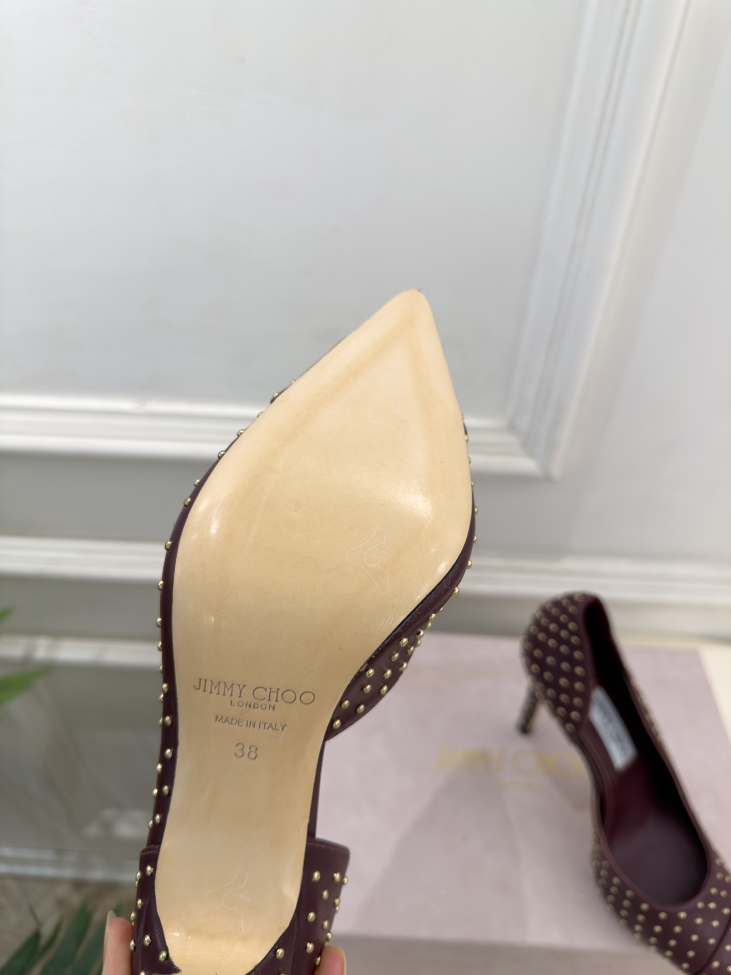 JimmyChoo 吉米周 26𝐬𝐬 ———      ✨ 2026秋冬新品 专柜最新 JC尖头鉚钉内空高跟鞋  BS名