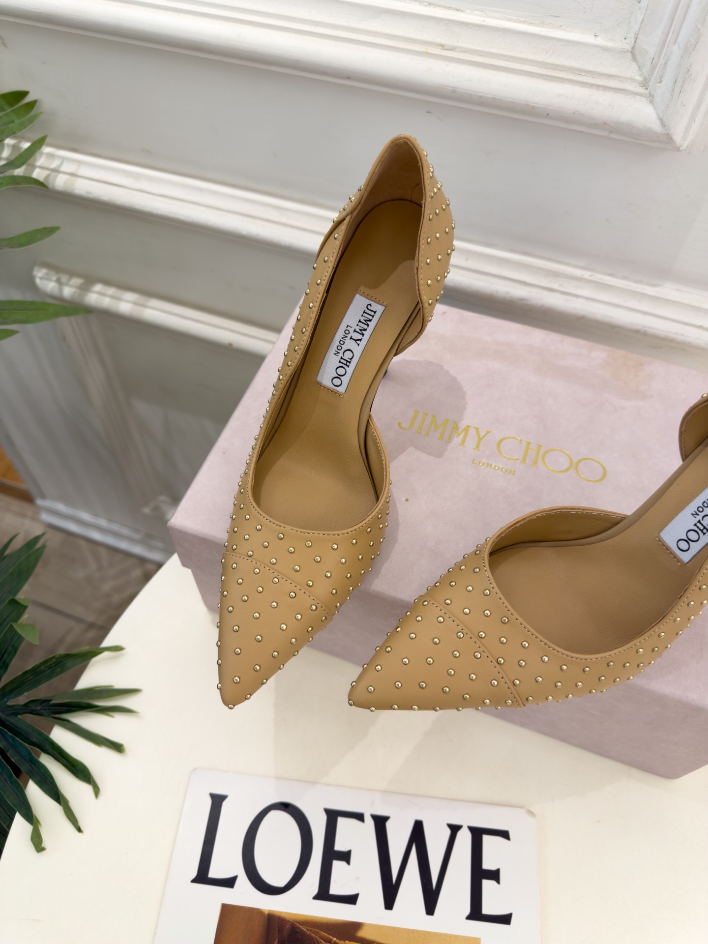 JimmyChoo 吉米周 26𝐬𝐬 ——— ✨ 2026秋冬新品 专柜最新 JC尖头鉚钉内空高跟鞋 BS名 JimmyChoo 吉米周 26𝐬𝐬 ——— ✨ 2026秋冬新品 专柜最新 JC尖头鉚钉内空高跟鞋 BS名