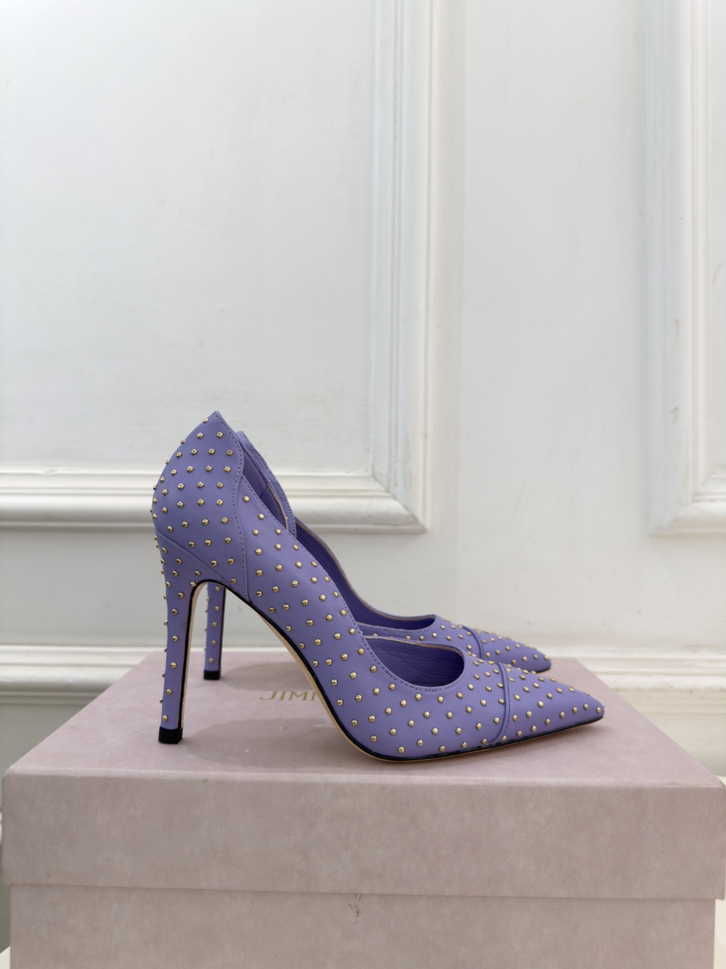 JimmyChoo 吉米周 26𝐬𝐬 ——— ✨ 2026秋冬新品 专柜最新 JC尖头鉚钉内空高跟鞋 BS名 JimmyChoo 吉米周 26𝐬𝐬 ——— ✨ 2026秋冬新品 专柜最新 JC尖头鉚钉内空高跟鞋 BS名
