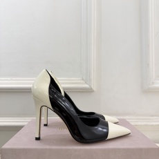 JimmyChoo 吉米周 26𝐬𝐬 ——— ✨ 2026秋冬新品 专柜最新 JC漆皮尖头内空高跟鞋 BS名 JimmyChoo 吉米周 26𝐬𝐬 ——— ✨ 2026秋冬新品 专柜最新 JC漆皮尖头内空高跟鞋 BS名