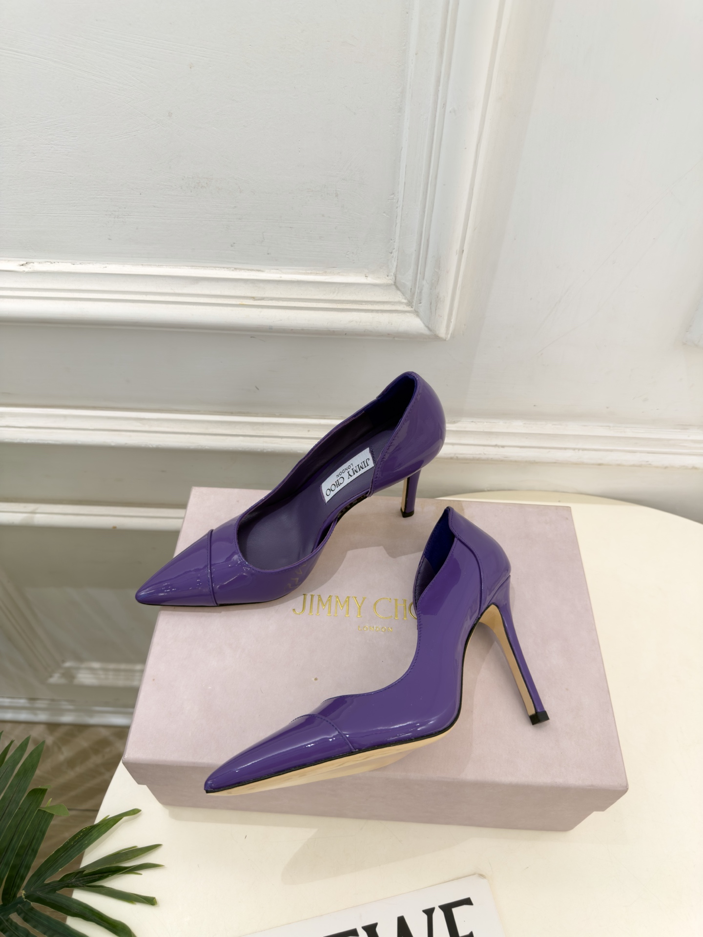 JimmyChoo 吉米周 26𝐬𝐬 ——— ✨ 2026秋冬新品 专柜最新 JC漆皮尖头内空高跟鞋 BS名 JimmyChoo 吉米周 26𝐬𝐬 ——— ✨ 2026秋冬新品 专柜最新 JC漆皮尖头内空高跟鞋 BS名