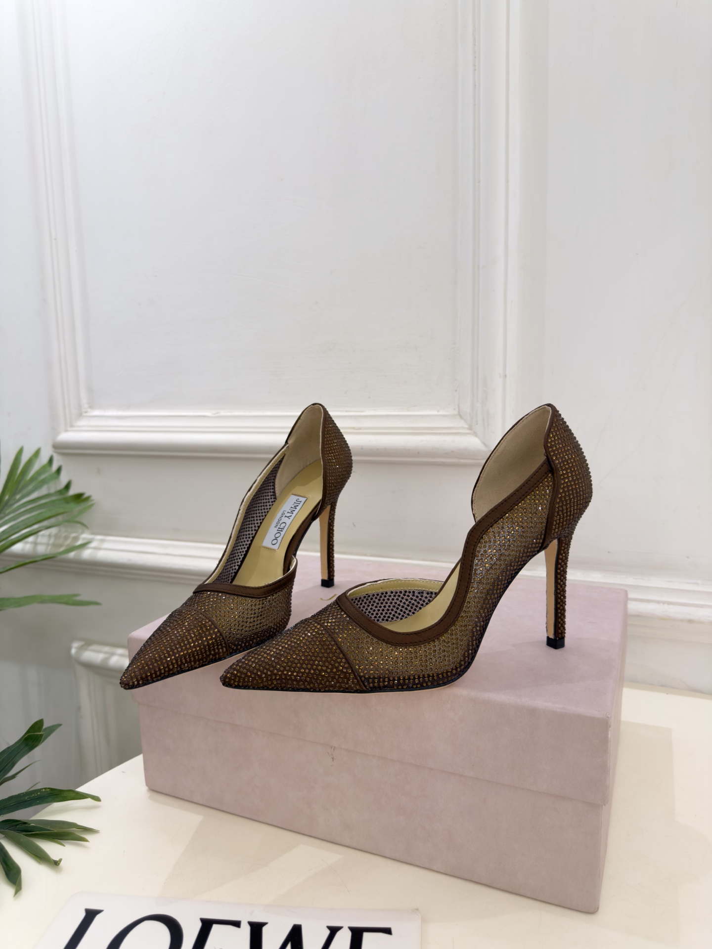 JimmyChoo 吉米周 26𝐬𝐬 ——— ✨ 2026秋冬新品 专柜最新 JC尖头水晶网眼布内空高跟鞋 JimmyChoo 吉米周 26𝐬𝐬 ——— ✨ 2026秋冬新品 专柜最新 JC尖头水晶网眼布内空高跟鞋