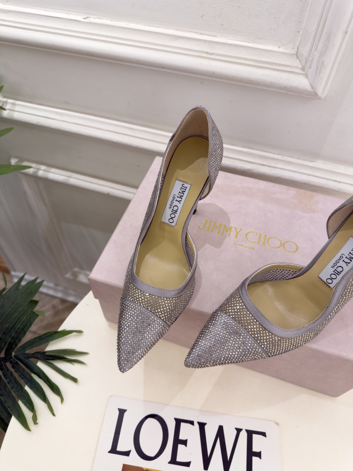 JimmyChoo 吉米周 26𝐬𝐬 ———      ✨ 2026秋冬新品 专柜最新 JC尖头水晶网眼布内空高跟鞋  