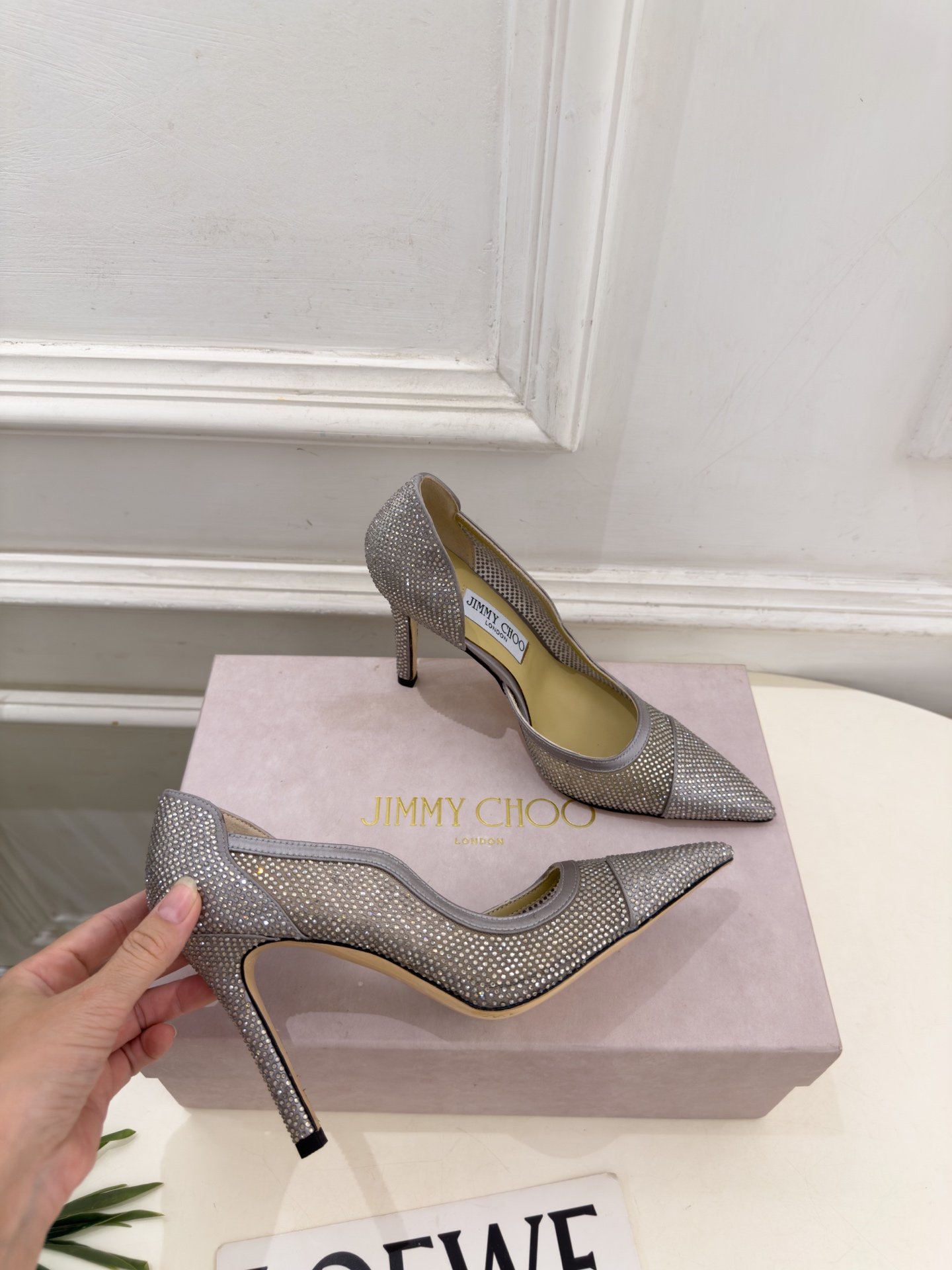 JimmyChoo 吉米周 26𝐬𝐬 ———      ✨ 2026秋冬新品 专柜最新 JC尖头水晶网眼布内空高跟鞋  