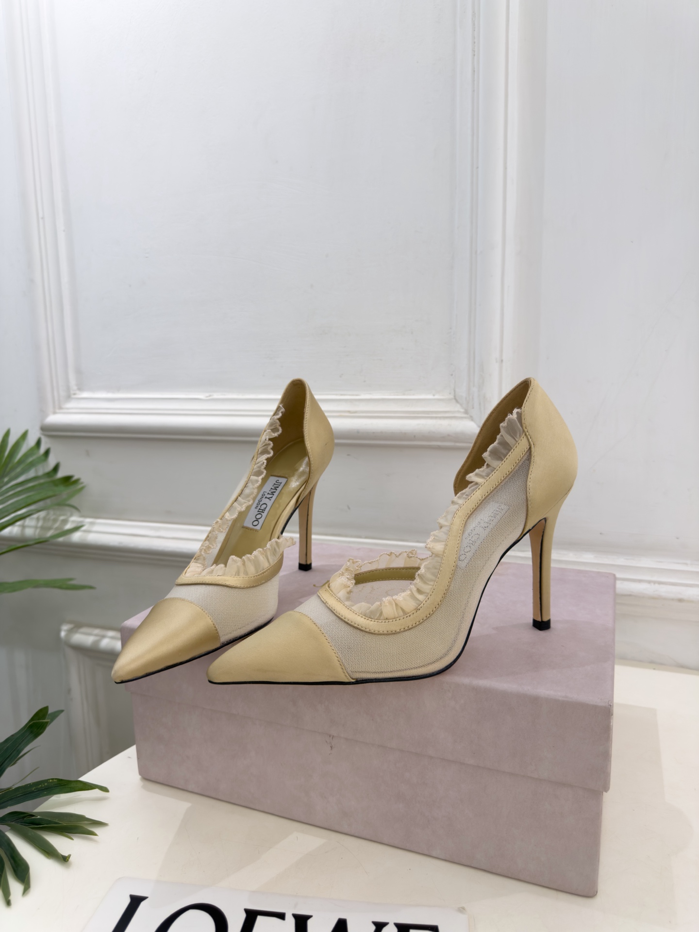 JimmyChoo 吉米周 26𝐬𝐬 ———      ✨ 2026秋冬新品 专柜最新 JC尖头网纱内空高跟鞋  BS名