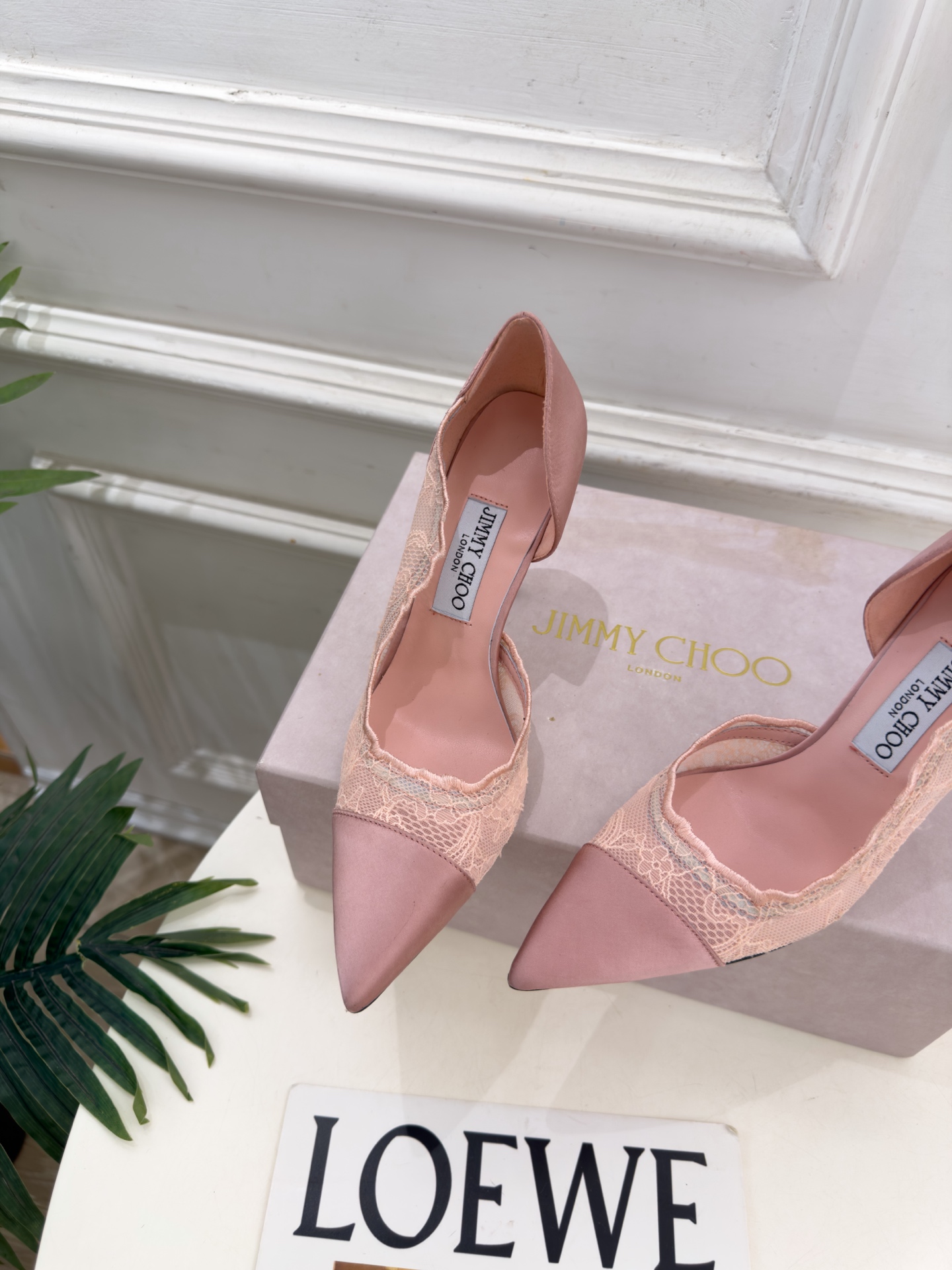 JimmyChoo 吉米周 26𝐬𝐬 ——— ✨ 2026秋冬新品 专柜最新JC尖头蕾丝缎面内空高跟鞋 BS JimmyChoo 吉米周 26𝐬𝐬 ——— ✨ 2026秋冬新品 专柜最新JC尖头蕾丝缎面内空高跟鞋 BS