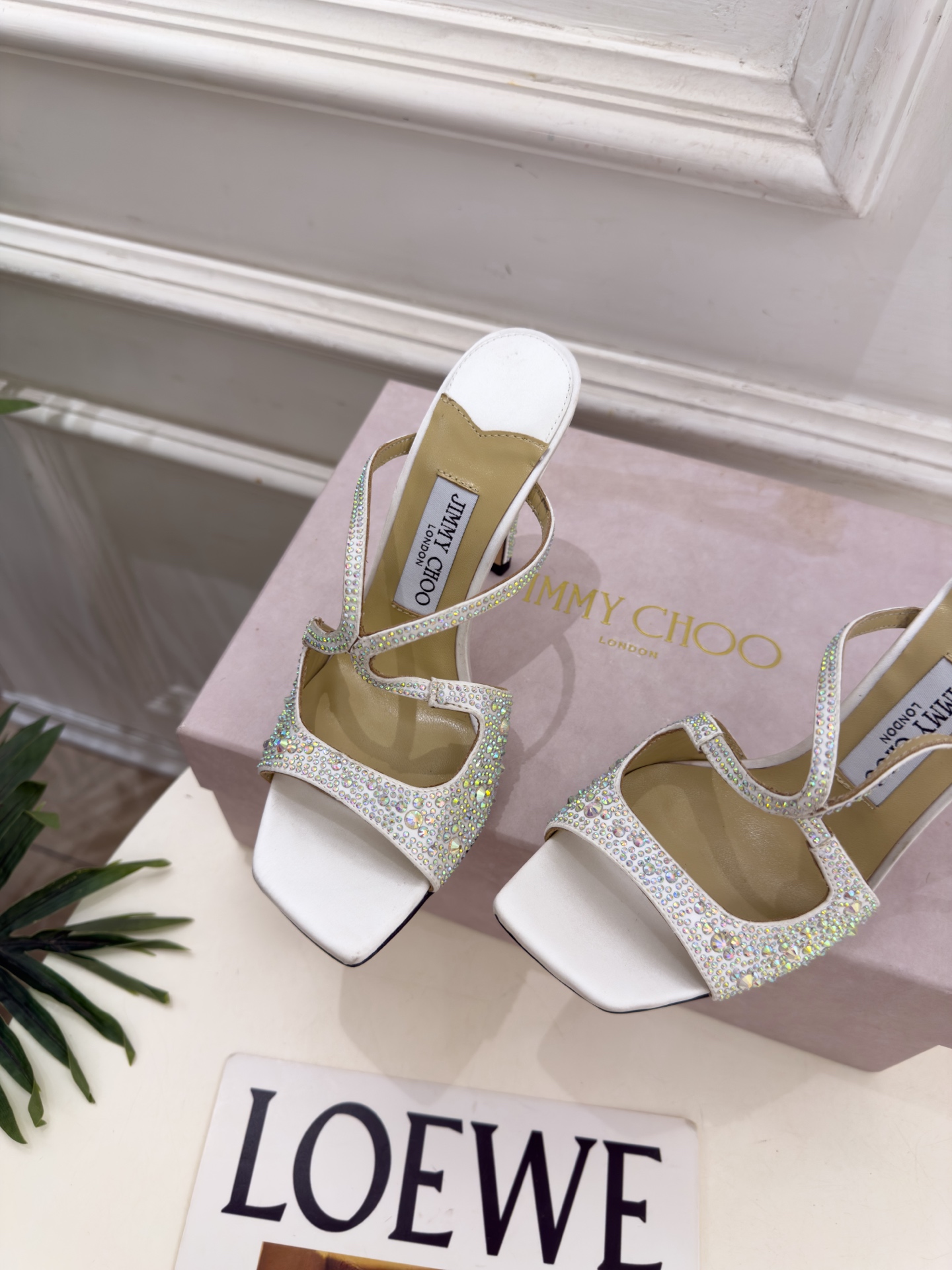 JimmyChoo 吉米周 26𝐬𝐬 ———      ✨ 2026新品 专柜最新JC水钻渐变色鱼嘴高跟拖鞋  BS名媛