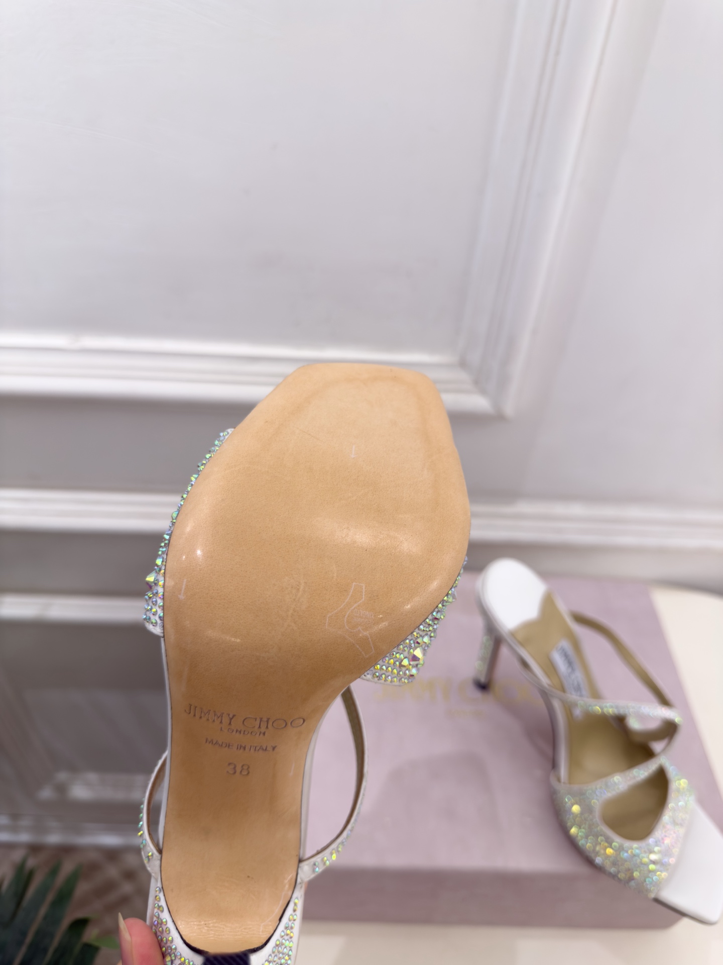 JimmyChoo 吉米周 26𝐬𝐬 ———      ✨ 2026新品 专柜最新JC水钻渐变色鱼嘴高跟拖鞋  BS名媛