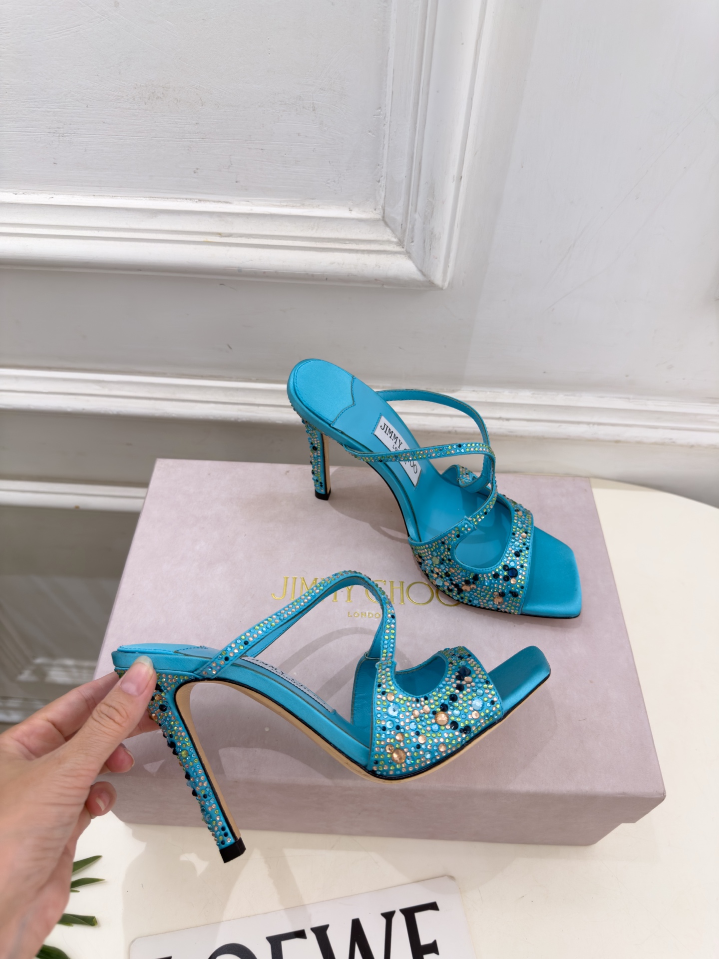 JimmyChoo 吉米周 26𝐬𝐬 ——— ✨ 2026新品 专柜最新JC水钻渐变色鱼嘴高跟拖鞋 BS名媛 JimmyChoo 吉米周 26𝐬𝐬 ——— ✨ 2026新品 专柜最新JC水钻渐变色鱼嘴高跟拖鞋 BS名媛