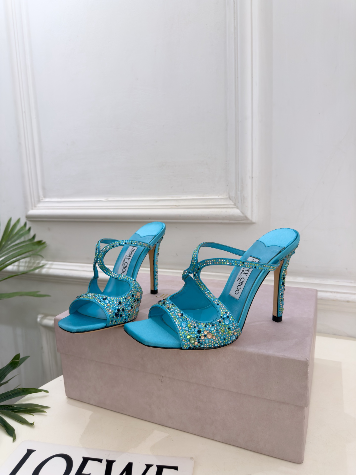 JimmyChoo 吉米周 26𝐬𝐬 ——— ✨ 2026新品 专柜最新JC水钻渐变色鱼嘴高跟拖鞋 BS名媛 JimmyChoo 吉米周 26𝐬𝐬 ——— ✨ 2026新品 专柜最新JC水钻渐变色鱼嘴高跟拖鞋 BS名媛